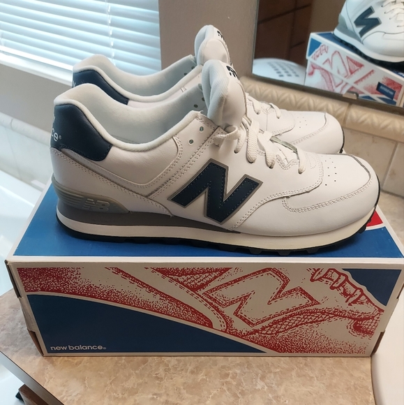 New Balance NB574WNY Size 10 - Picture 4 of 9